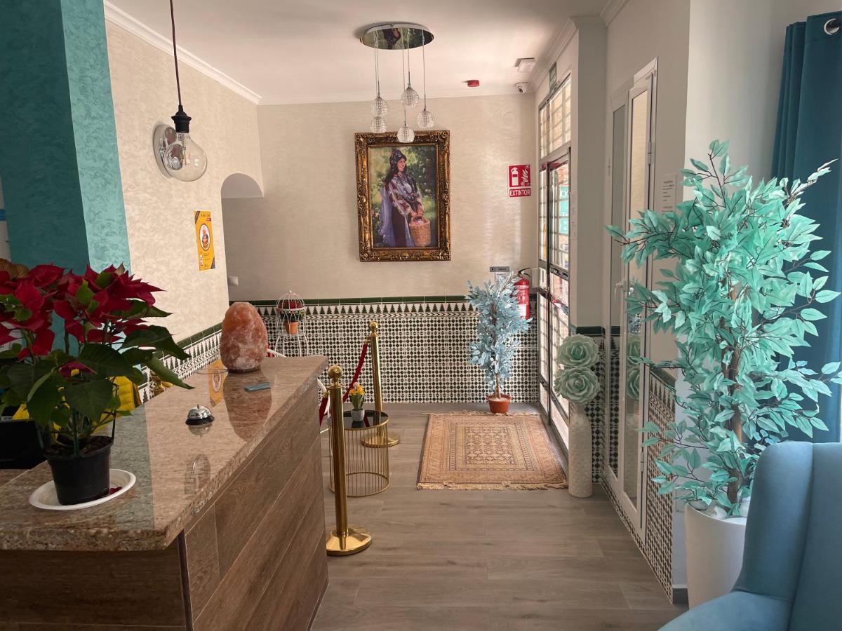 Hotel Boutique Andalucia Fuengirola Exteriör bild